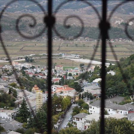 Braja House Hotel Gjirokastra Kültér fotó