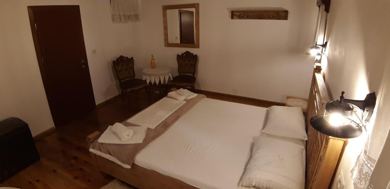 Braja House Hotel Gjirokastra Kültér fotó